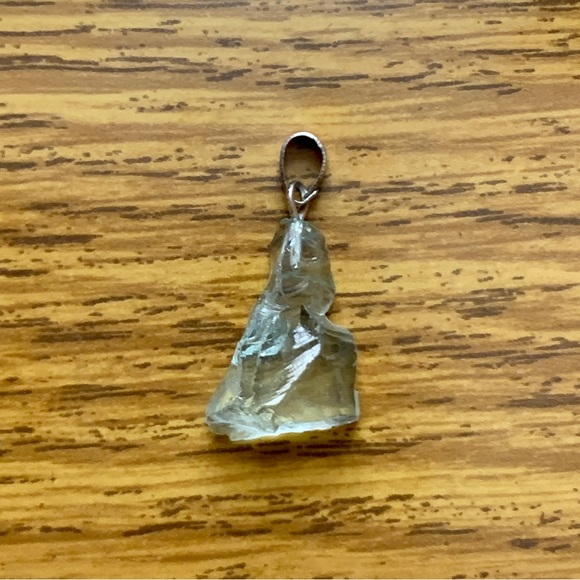 Hand Crafted Jewelry - Natural Quartz Stone Pendant